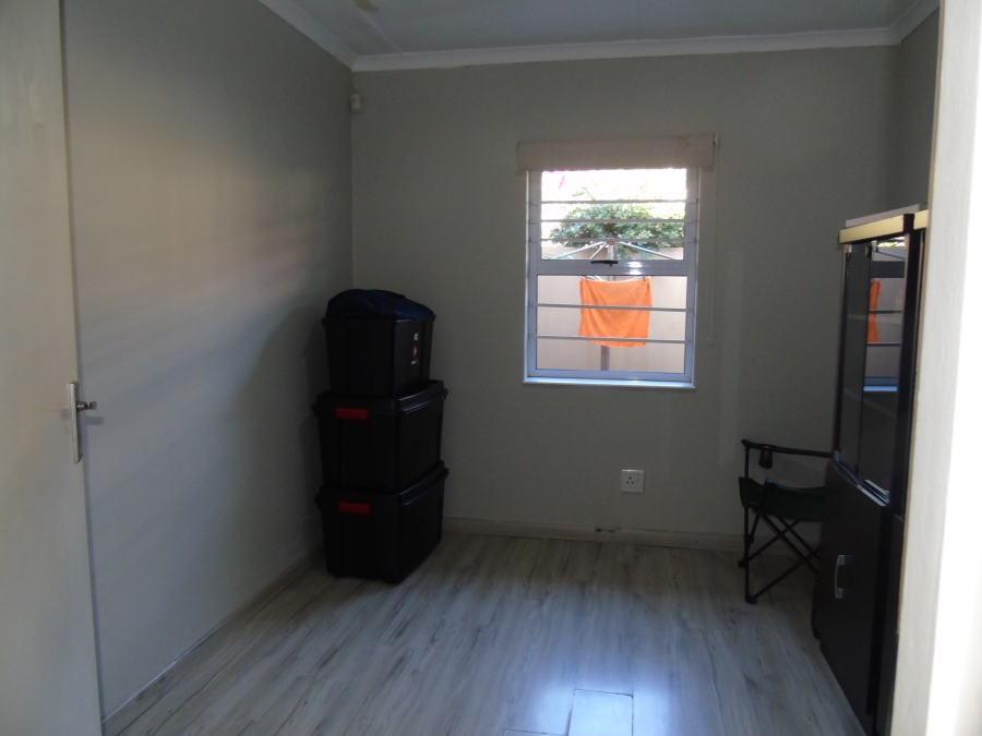 To Let 3 Bedroom Property for Rent in Beacon Bay Eastern Cape